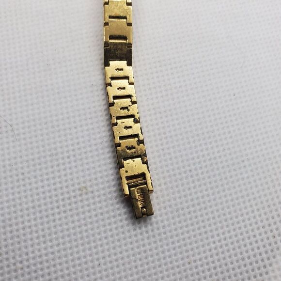 Elgin Gold Colored Watch - Picture 10 of 11